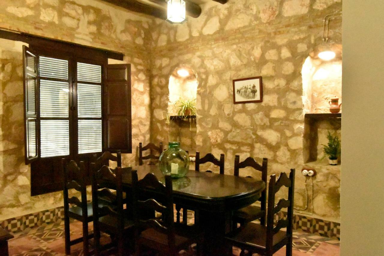 Casas Rurales Las Vinas Osuna Luaran gambar