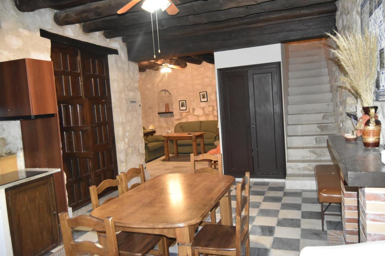 Casas Rurales Las Vinas Osuna Luaran gambar